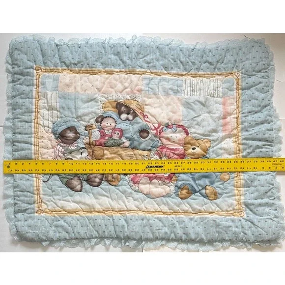 Bear Family Holding Raggedy Ann Wagon Blue Lace Quilt Baby Nursery Blanket - Picture 4 of 6
